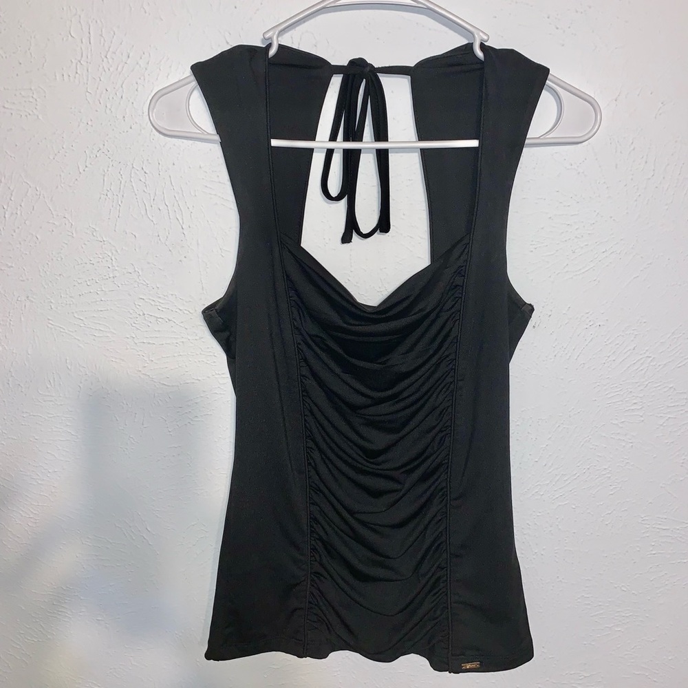 Guess top